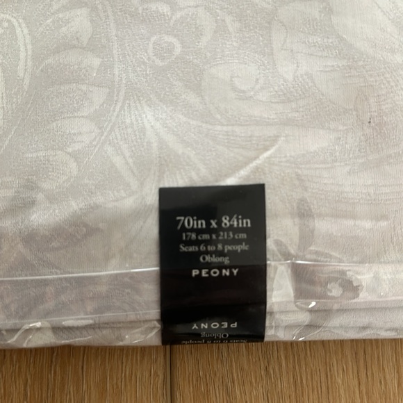 NWT Waterford Tablecloth - Picture 4 of 7